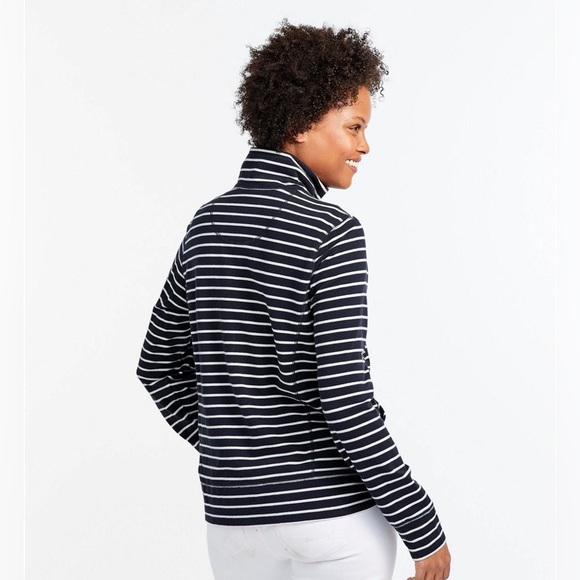 LL.bean women’s sweatshirt. Full zip, size medium, like new. - Picture 5 of 6